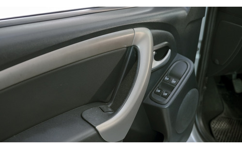 Renault Duster 1.6 16V SCE FLEX EXPRESSION MANUAL