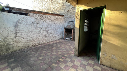 Imagen 8 de 9 de Casa Ph En Venta En Ituzaingó Con Dos Dormitorios