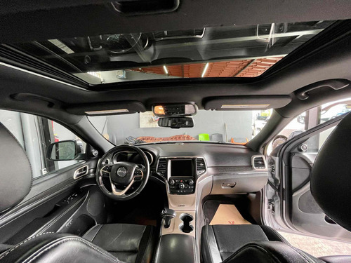 Imagen 12 de 15 de Jeep Grand Cherokee 2015 3.6 Limited Lujo V6 4x2 At