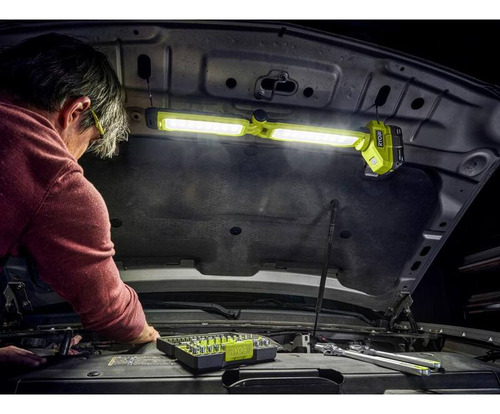 Ryobi Luz Trabajo Led Inalámbrica One+ 18v De Banco Pcl667b