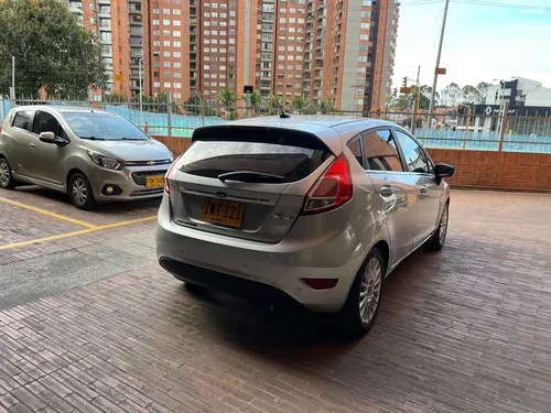 Ford Fiesta 1.6 Hatchback Titanium