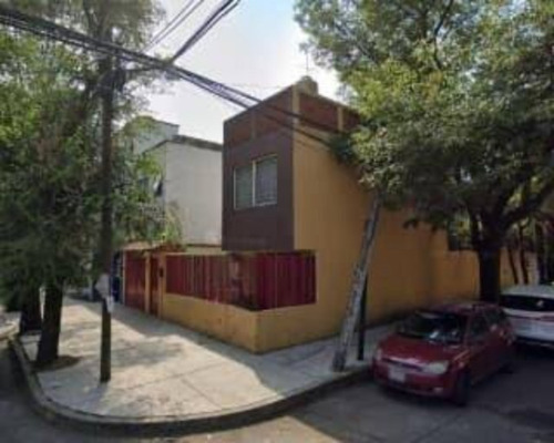 Imagen 15 de 15 de #009-24 Venta De Casa Preciosa Con 4 Habitaciones En Coyoacan, Precio De Remate Bancario. Excelente Ubicación Para Invertir! Cesión De Derechos Directo Con Bancomer