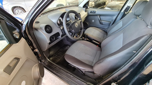 Imagem 10 de 14 de Volkswagen Gol G4 Trend Flex 2013 Direção Hidráulica Economi