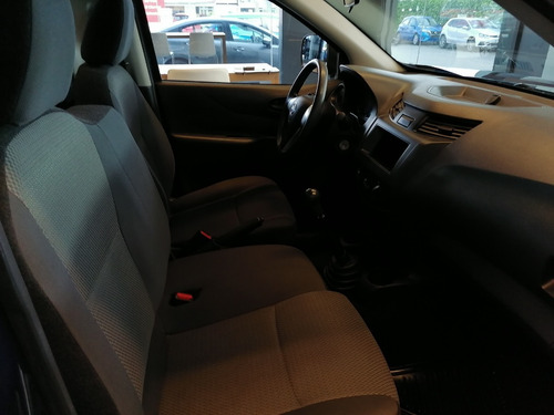 Imagen 7 de 12 de Nissan Np300 Pickup 2020