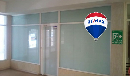 Imagen 4 de 6 de Local 28 M2 En Centro De La Ciudad Ideal Para Peluqueria