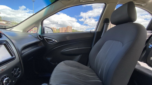 Imagen 13 de 20 de Chevrolet Sail