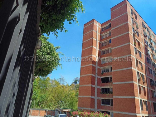 Apartamento En Venta En Urb. La Boyera, Caracas. 24-23396 Yf