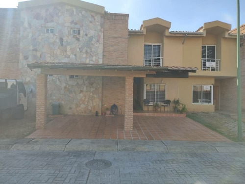 Imagen 12 de 15 de Isabel Mancebo Vende 04124864292 04128973628 En Res Hoyo 5 Villas De San Diego Country Club Sky Group Invictus Solo Clientes