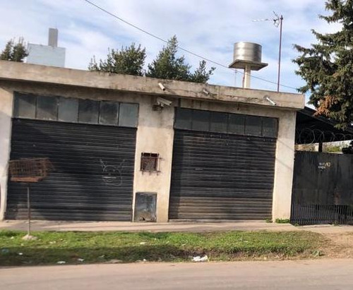 Imagen 2 de 3 de Venta - Lote Con Dos Locales Y Casa 2 Amb, Segundo Lote Con Mejoras - Jose Clemente Paz