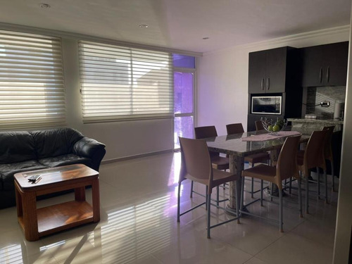 Imagen 3 de 17 de Casa En Venta En Casas Bote A