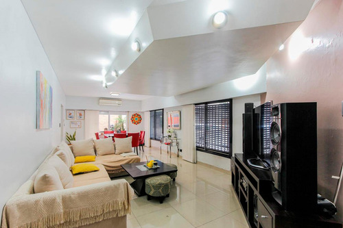 Venta Casa 5 Ambientes Cochera Y Patio - Liniers - Apto Credito