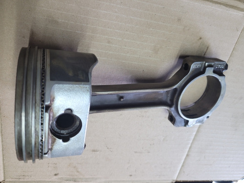 Piston Y Biela Silverado 5.3 Silverado 05-09 #3847 Plano (Usado)