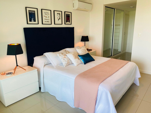 Imagen 7 de 14 de Wind Tower, Espectacular Apartamento Parada 7 De La Brava