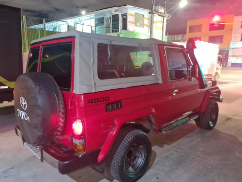 Toyota Land Cruiser Diesel 4x4 Carpada