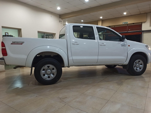 Toyota Hilux 3.0 Cd Sr I 171cv 4x2 2013