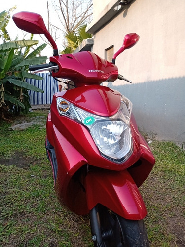 Imagen 2 de 9 de Honda Elite 125