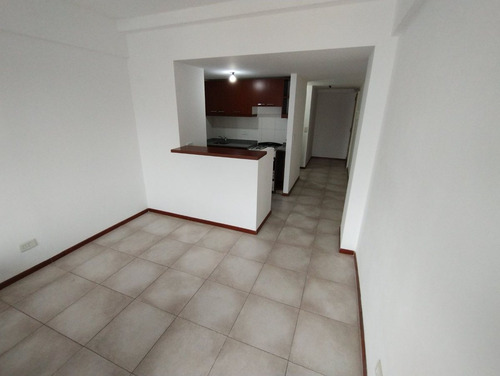 Alquiler Monoambiente Balcón V Luro Amenities