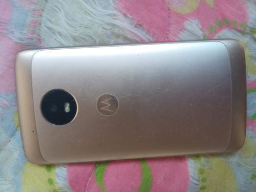 Imagem 3 de 3 de Vendo Motorola Moto G5 32gb Dourado