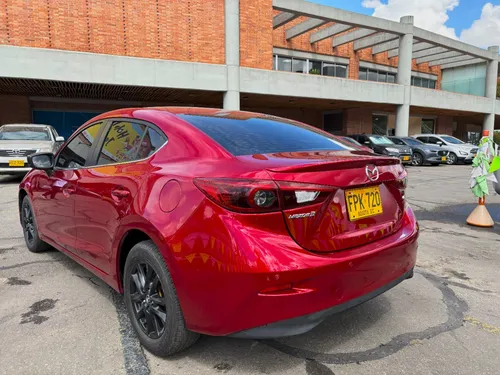 Mazda 3 2.0 Touring