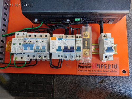 Imagen 2 de 5 de Kit Completo Protecciones Inversor Solar Hibrido Dps Breaker