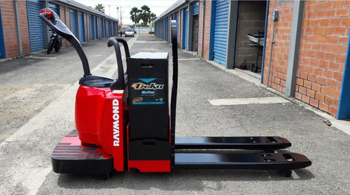 Imagen 2 de 8 de Transpaleta Eléctrica Raymond 6000 Lb Acepto Btc Usdt