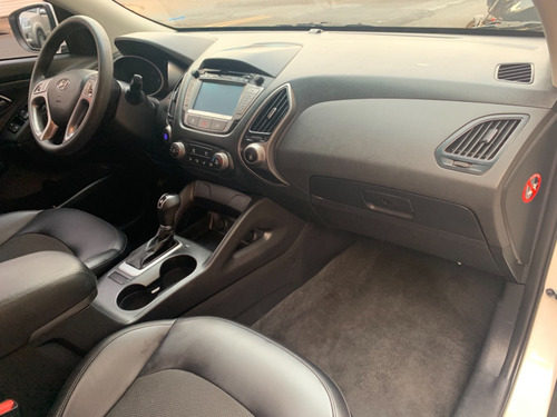 Imagem 8 de 15 de Hyundai Ix35 Gl 2.0 Branco 2018