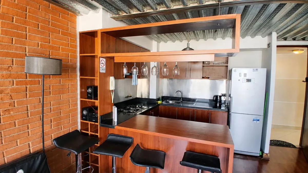 Imagen 3 de 15 de Loft Metro Manuel Montt. Apto Airbnb