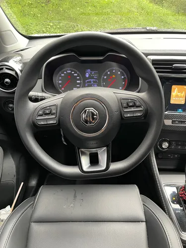 MG Zs 1.5 At