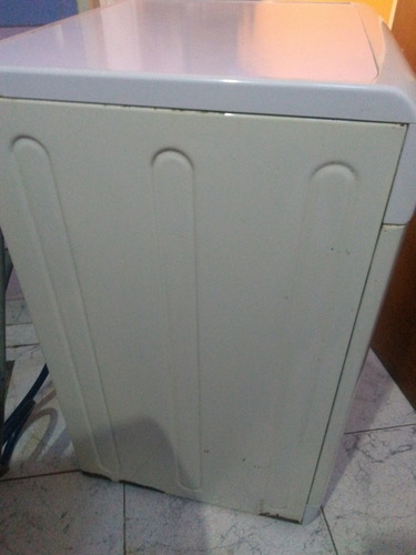 Lavasecarropas Ariston, Modelo Aml 81 Funciona Con Ruido