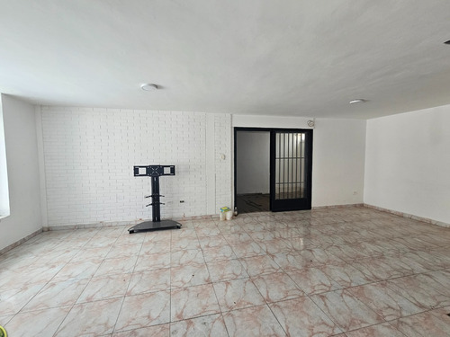 Excelente Casa En Los Chorros