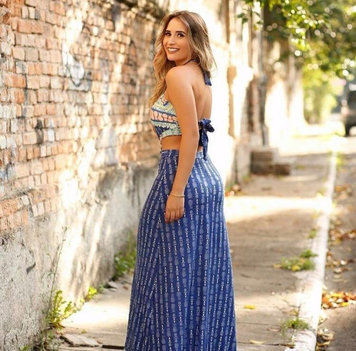 vestido longo de amarrar nas costas