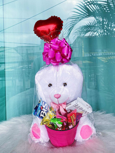 Imagem 4 de 4 de Cesta De Chocolate Com Urso De Pelúcia Presente Aniversário