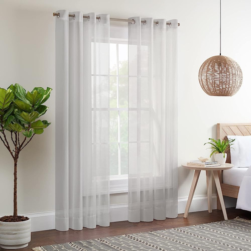 Eclipse Kiara Modern Sheer Voile Light Filtering Grommet Win