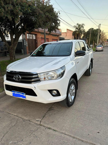 Toyota Hilux 2.4 Cd Sr 150cv 4x2