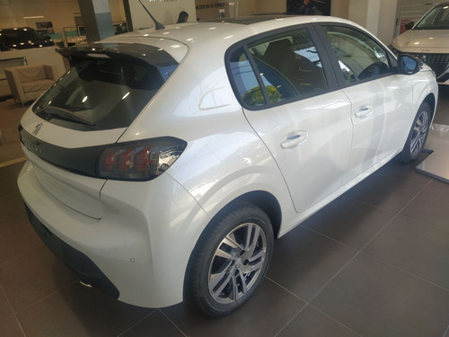 Imagen 15 de 16 de Peugeot 208 Feline 1.6 At 2022