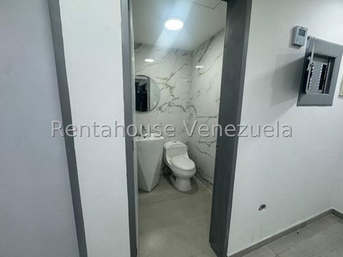 Magnifico Local En Alquiler Mls 25-5263 Las Mercedes