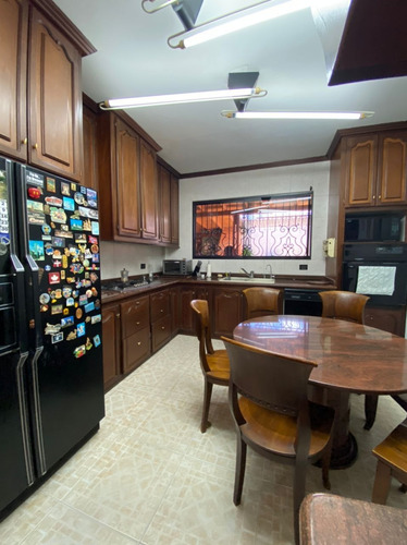 Imagen 4 de 9 de Em Venta Casa En Urb Trebolinda , Av Rotaria
