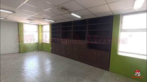 Chm Venta Oficina Maracay Avenida 19 De Abril Mls #23-6485                                                