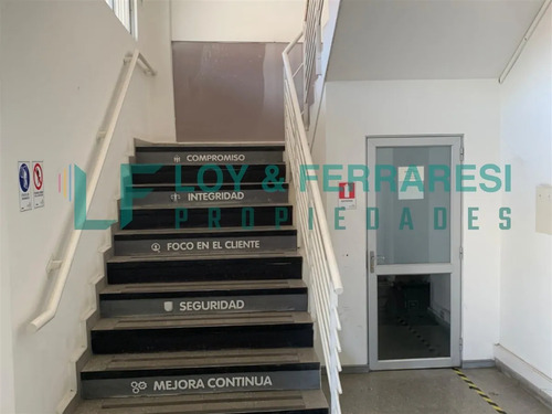 Arriendo Bodega Industrial Cerro Blanco