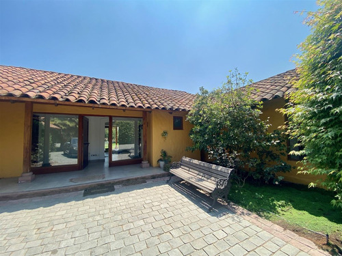 Hermosa Casa E Parcela 5000m2 En Condominio 4 D Más Serv.