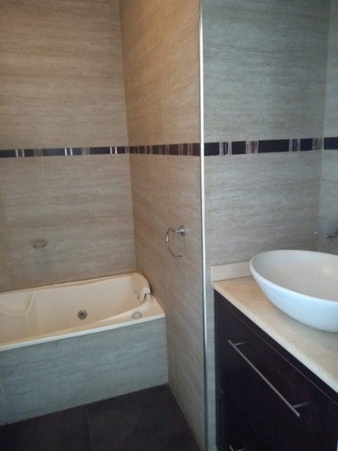 Imagen 7 de 20 de Departamento De 2 Ambientes En Fortunato De La Plaza Y Rondeau
