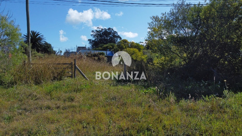 Imagen 7 de 11 de Terreno En Venta, Piriápolis, Punta Fría. 6 Cuadras De Playa