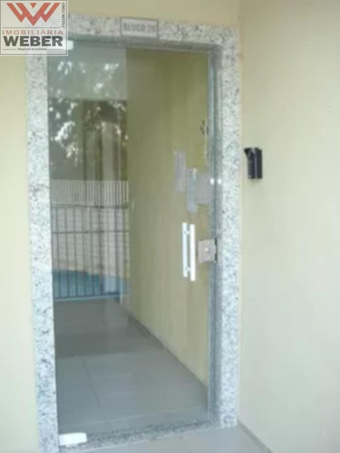 3 Dormitórios, Sendo 1 Suíte, 67m/área Útil 100 M² Á Venda 180.000 - 1094