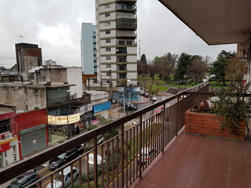Imagen 14 de 14 de Departamento 3 Ambientes Sobre Avenida Roca