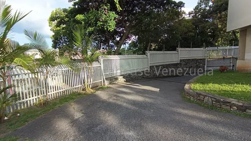 Ls Vende Apartamento La Urbina