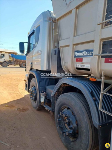 Imagem 4 de 14 de Scania P310 2015 8x2 Caçamba - Baixo Km