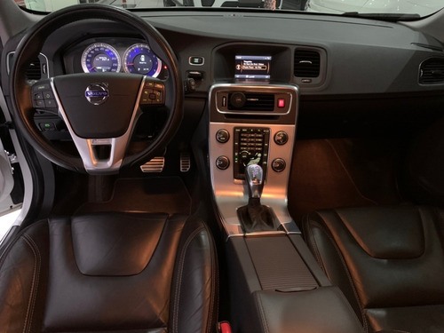 Volvo V60 2.0 T5 R-design Comfort 2013 Branca