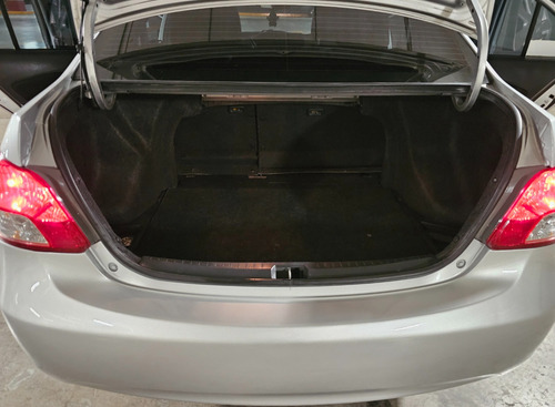 Toyota Yaris 1.5 Premium Sedan At