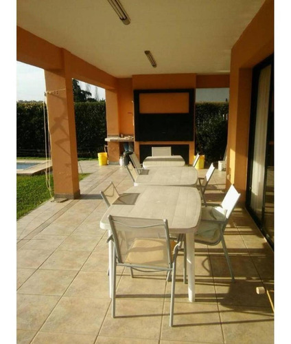 Excelente Oportunidad Casa En Venta En Barrio Privado Santa