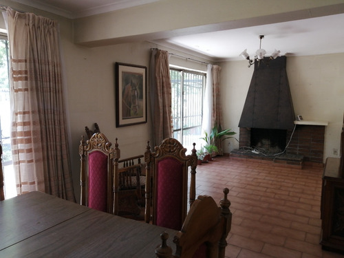 Casa De 1 Piso Para Refaccionar. La Reina #40721